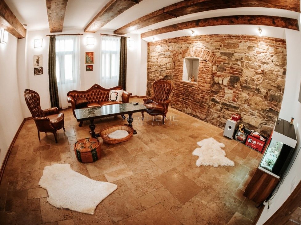 Casa de vanzare 4 camere, zona centrala Gherla - Poză 2