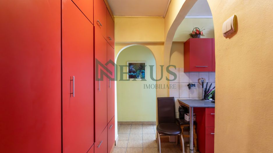 Apartament 2 camere decomandat, Str. Carpați, Bacău - Poză 9