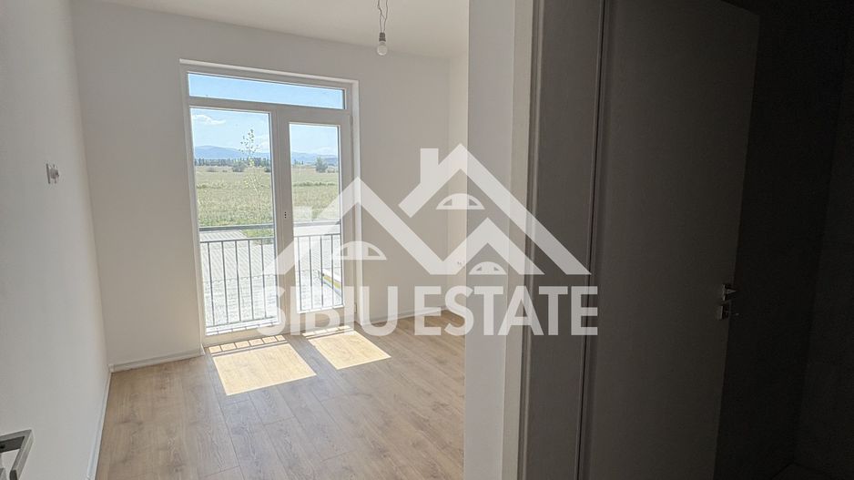 Apartament Nou 3 Camere | 2 Băi | Parcare| Incalzire in Pardoseala - Poză 11