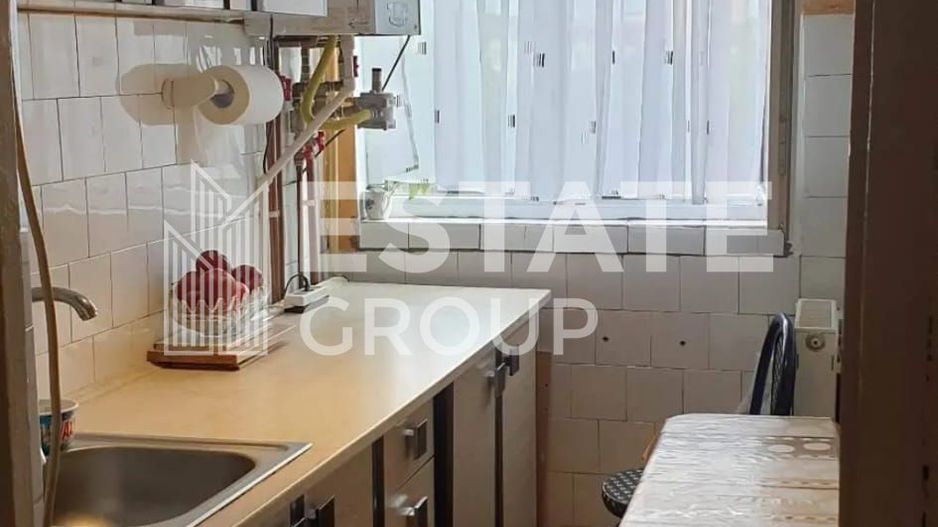 Apartament cu 3 camere in Zona girocului aproape de Spitalul Judetean - Poză 10