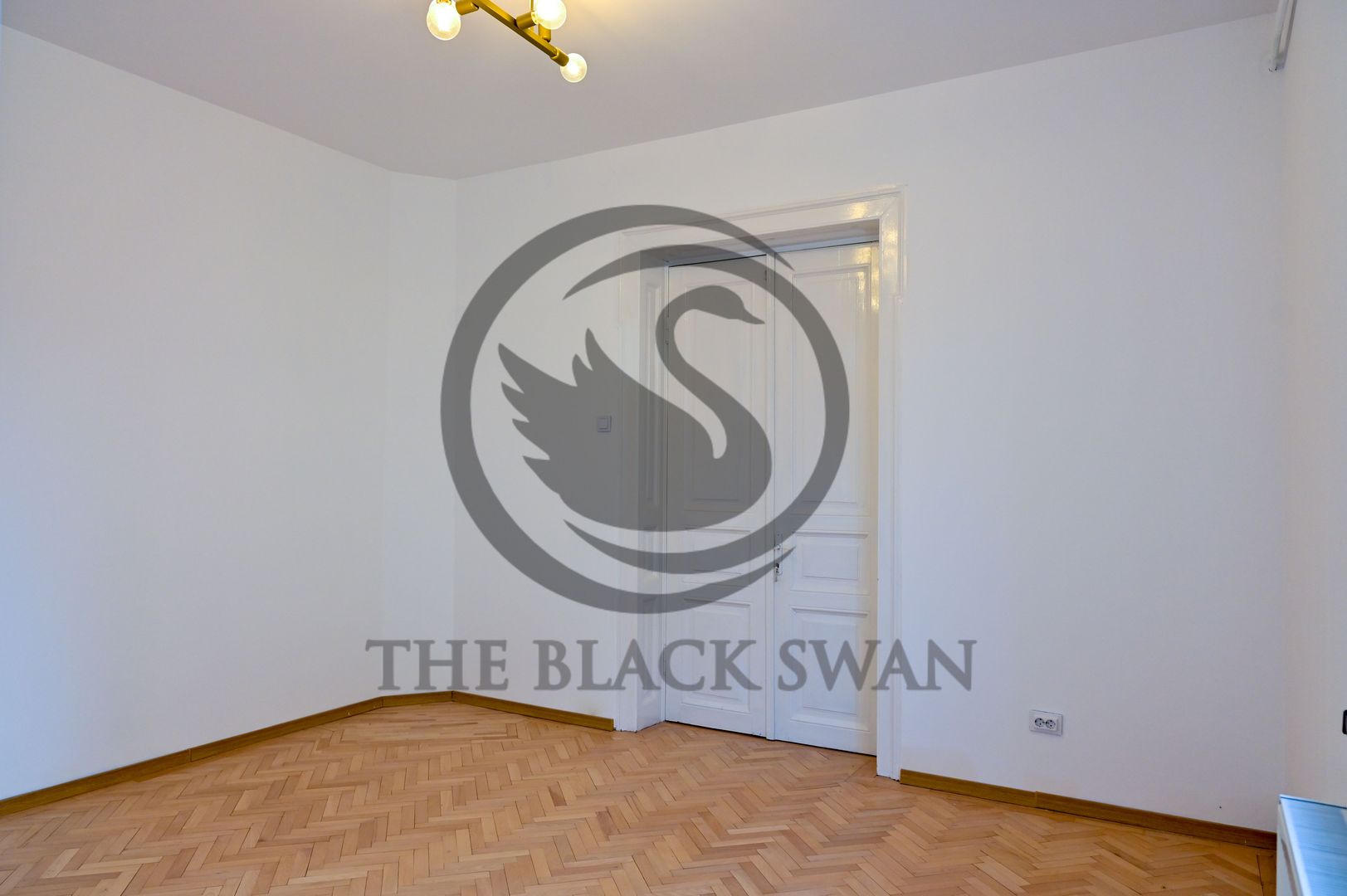 Casa cu 3 camere de vanzare | Complet Renovata | Comision 0% - Poză 7