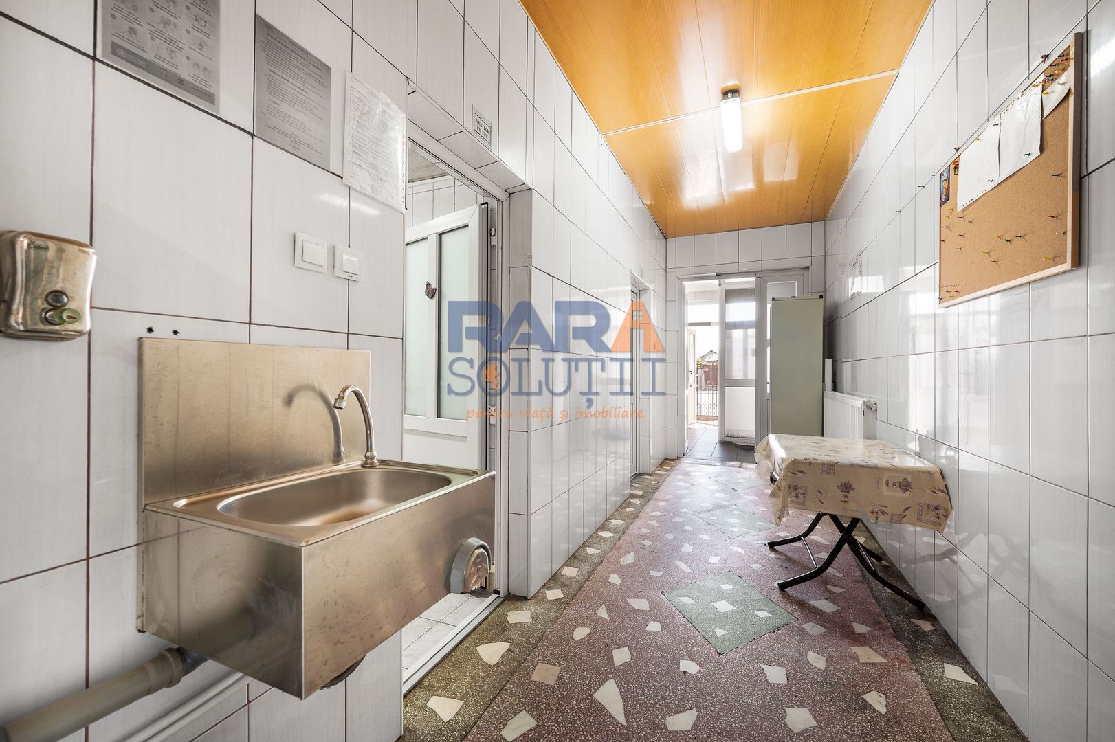 Spațiu de producție cu dotări complete: brutărie, patiserie și magazin - Poză 5