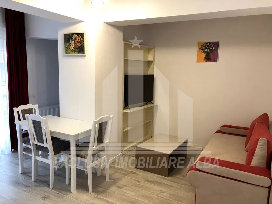 Apartament cu 2 camere, in bloc nou, ultracentral - Poză 2