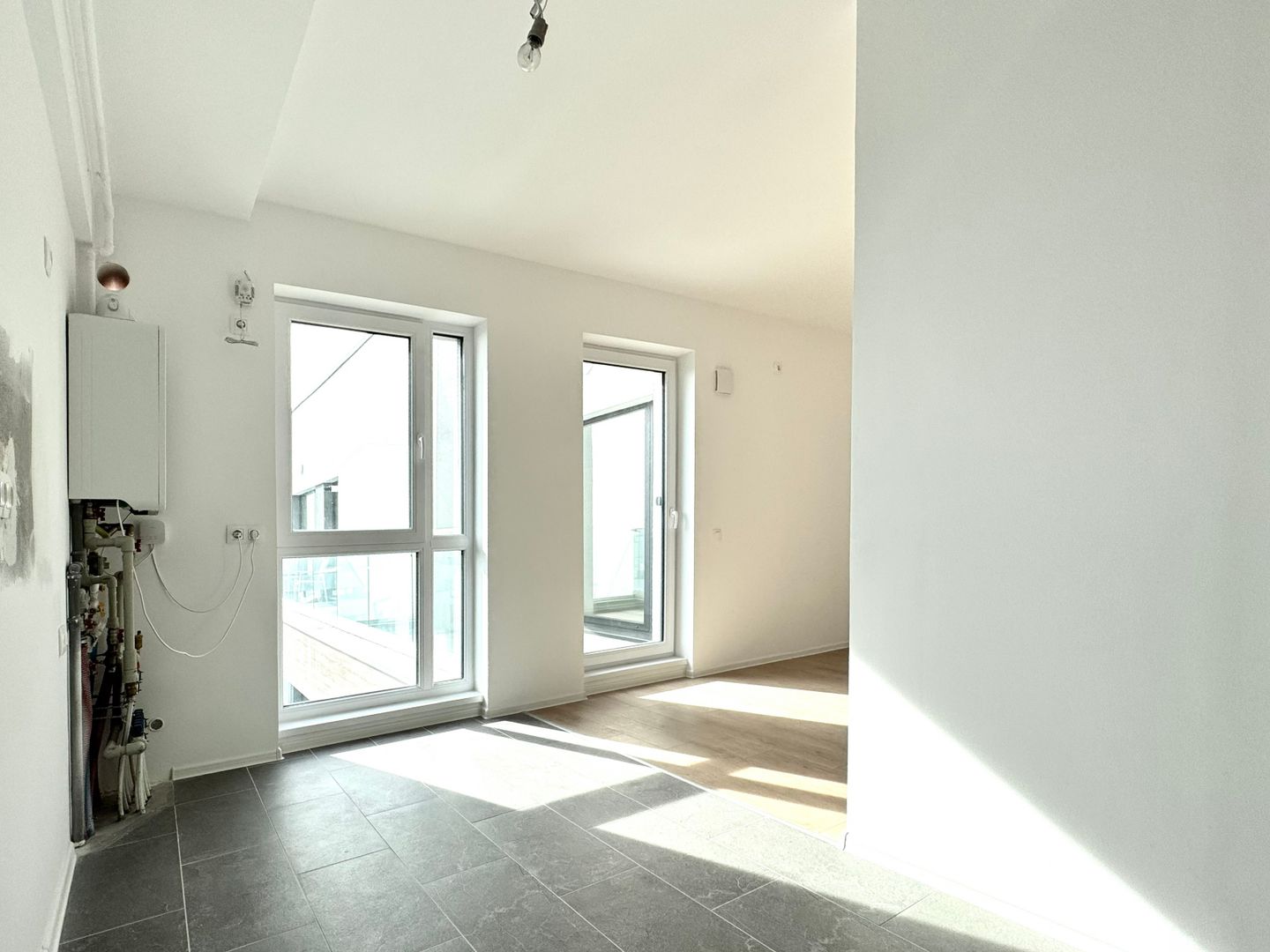 Apartament 3 camere Zona Mall Colosseum-Lacul Străulești - Poză 4