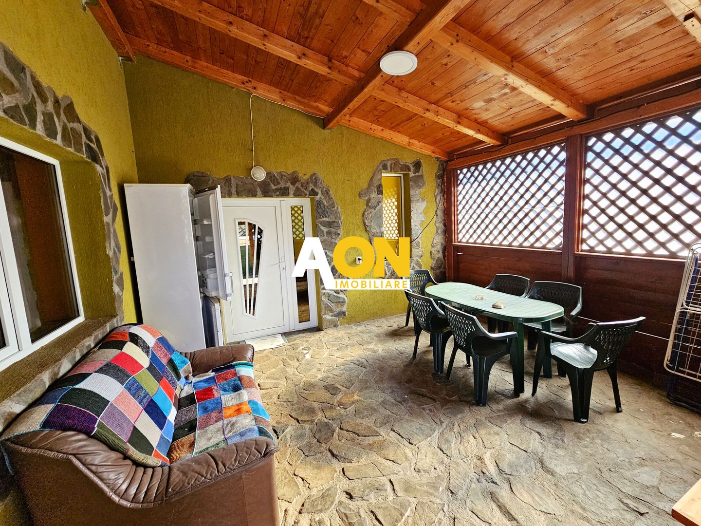 Casa D+P+M, 4 camere, garaj, 820 mp teren, Micesti - Poză 4