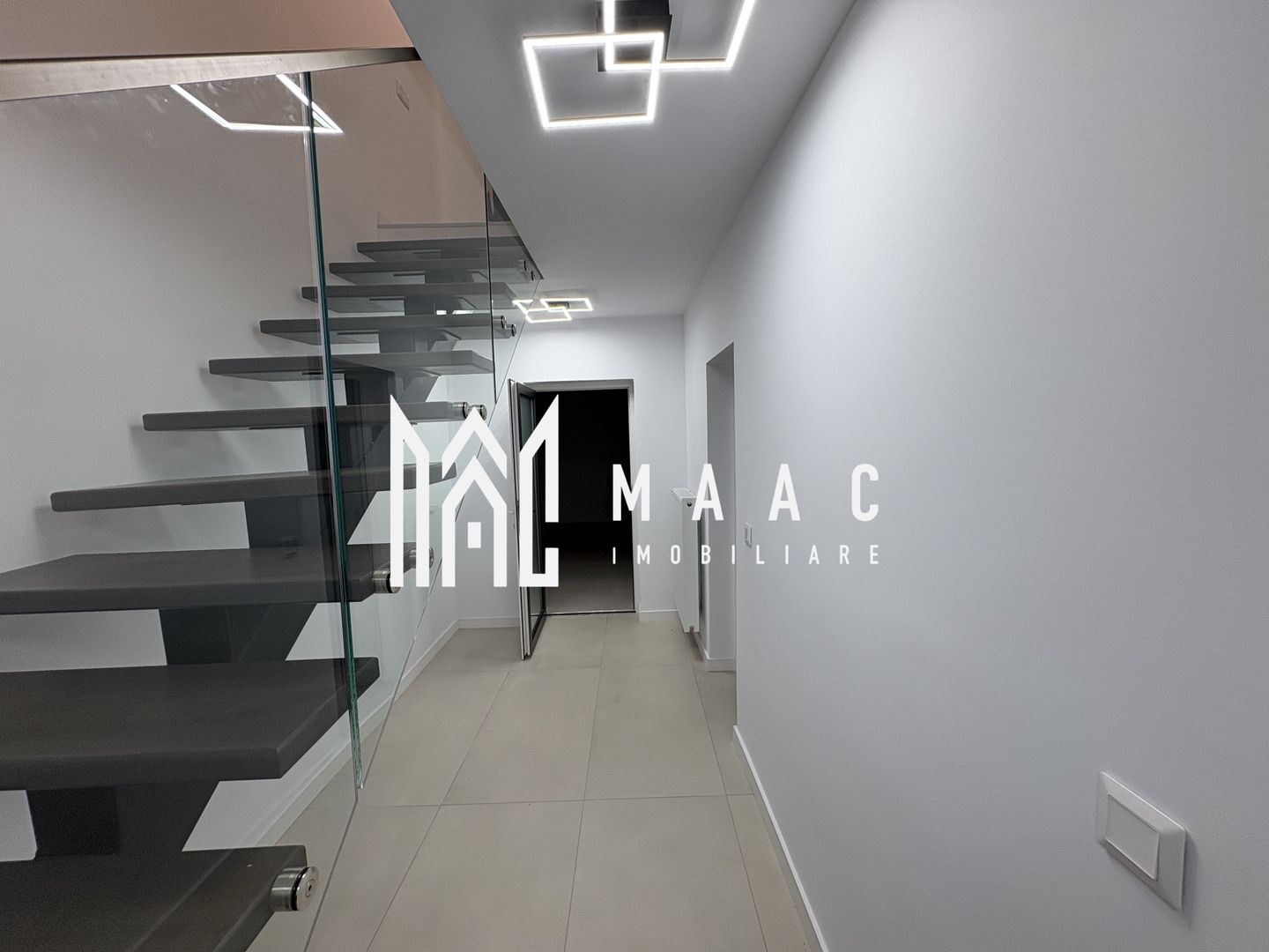 Casa tip duplex I 5 camere I Curte I Zona Calea Poplacii - Poză 19