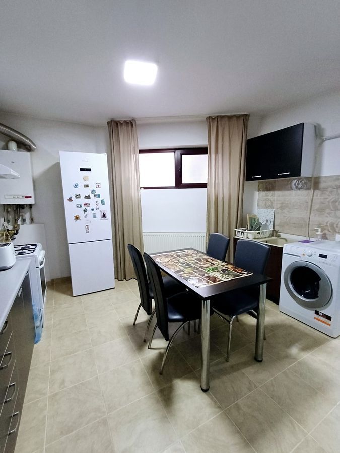 Apartamet 3 camere la vanzare - Sector 4, metrou Dimitrie leonida - Poză 12