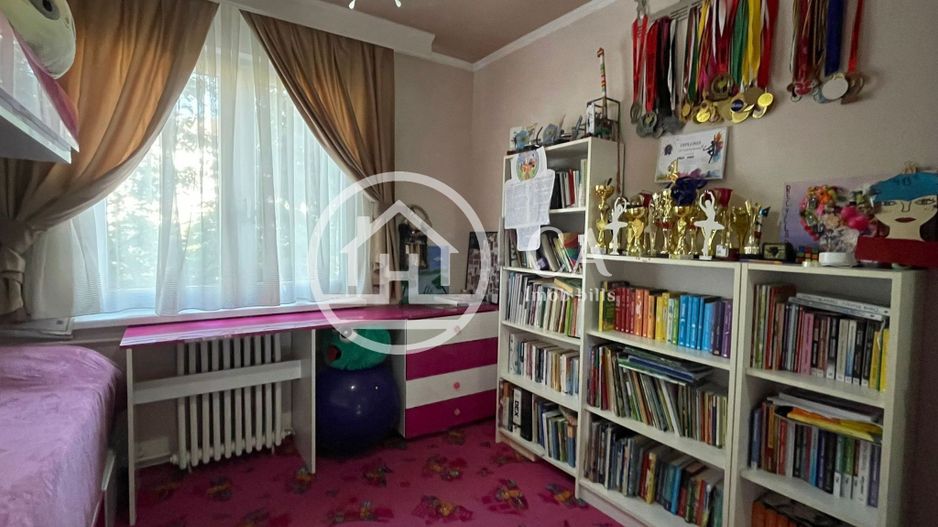 Apartament cu 3 camera de vanzare in zona Dacia, Oradea - Poză 2