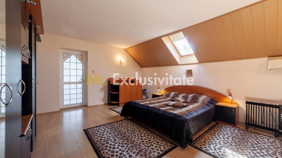 Casa visurilor cu 4000 mp livada roditoare si gradina Darmanesti-Arges - Poză 19