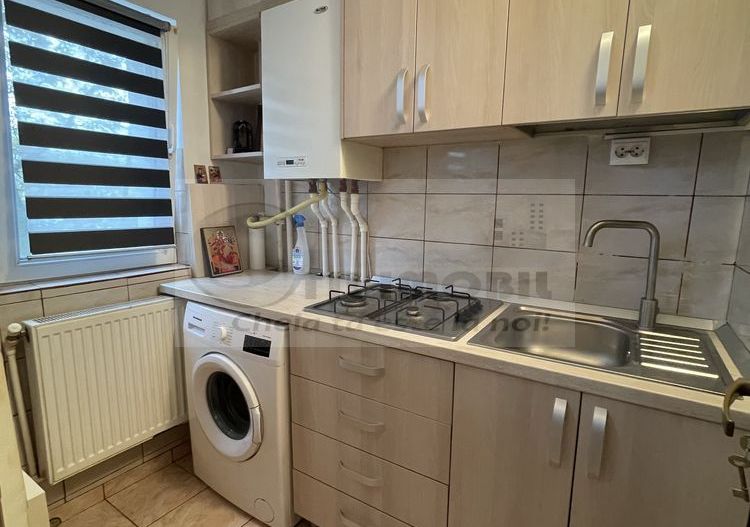 Apartament cu 1 camera ZIMBRU -320 EURO - Poză 1