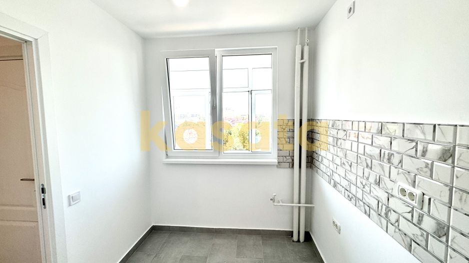 Mihalache de vanzare apartament 2 camere de vanzare proaspat renovat - Poză 4