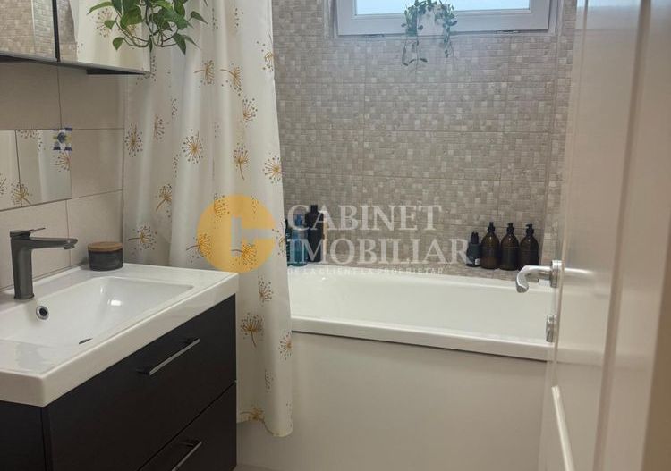 Apartament 3 camere – Copou – 70 mp utili – 2 locuri de parcare - Poză 7