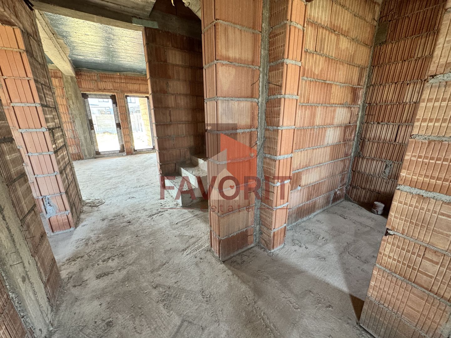 Duplex cu 4 camere de vanzare - Mosnita Noua. Zona Excelenta. - Poză 10