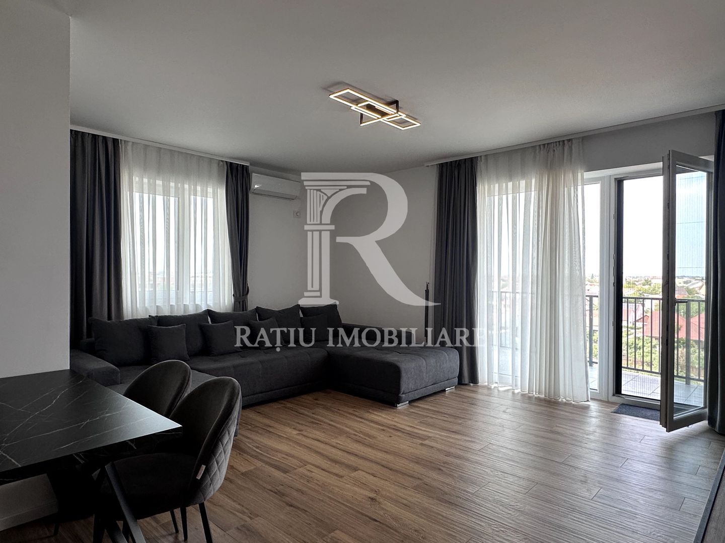 Apartament cu 3 camere | Prima Onestilor | Oradea - Poză 1