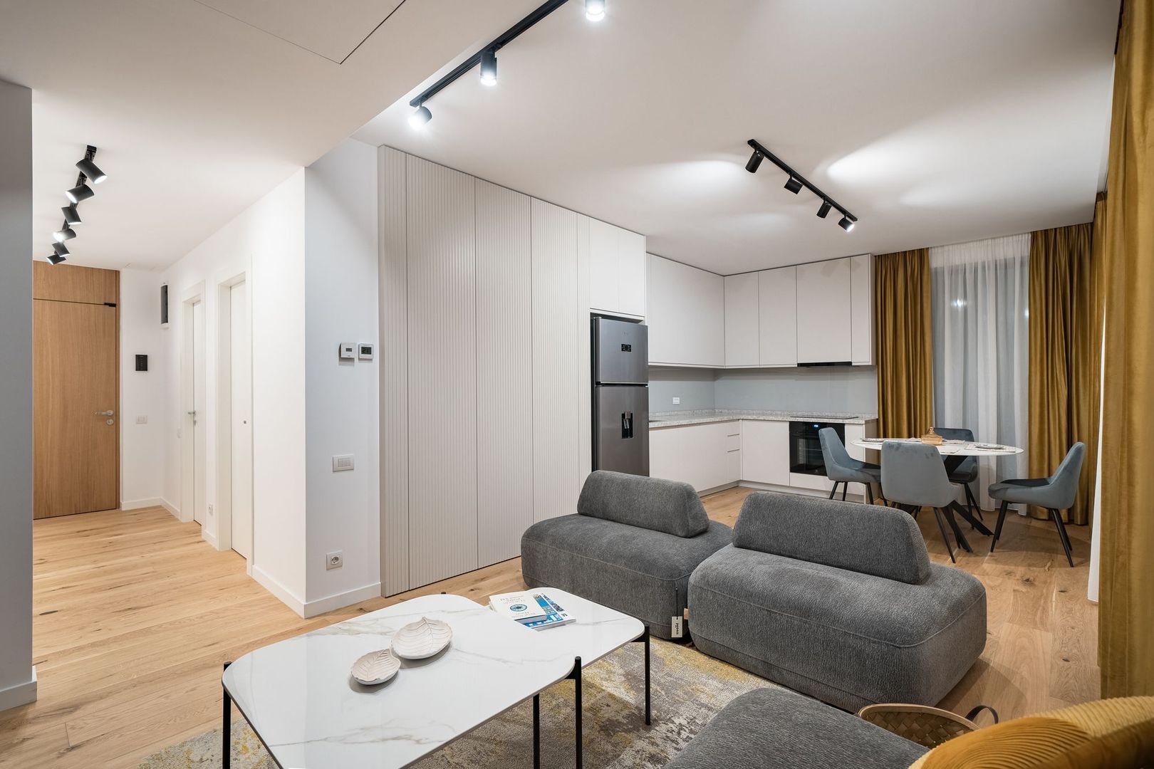 Apartament de 2 camere in Amber Forest - Poză 1