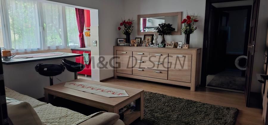 Apartament 2 camere Aradului parter cu balcon - Poză 1