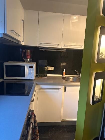 Apartament cu 3 camere, 2 băi, etaj 2, mobilat și utilat - Poză 4