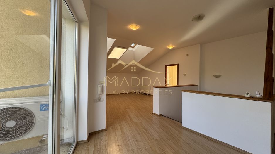 Vila Individuala 7 camere*Piscina*Teren 1000 mp / 8 parcari// Erou Iancu Nicolae - Poză 32