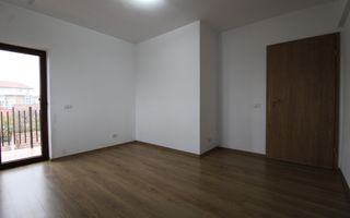 8 incaperi, 2 bai, centrala proprie, 3 locuri de parcare; Lipovei. - Poză 23