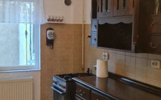 BRASADAS vinde ap 3 cam la etajul 1 pe Careiului. - Poză 3