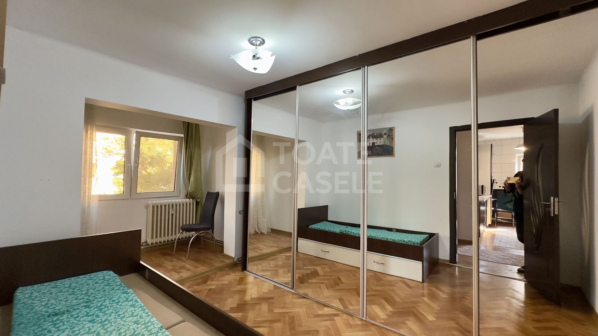 Apartament cu 3 camere, zona Scortarilor - Poză 6