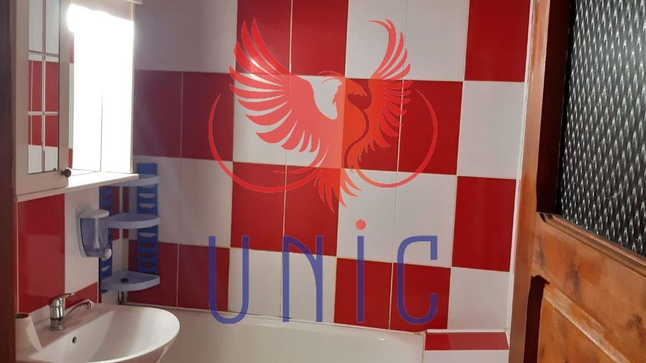 2 decomandate, etaj 3, 1 Mai - 105 000 Euro - Poză 8