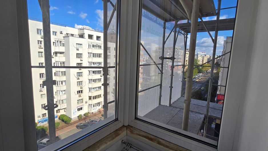 Clea CALARASI  BLOC  MIXT  ,GARSONIERA   CU  2  BALCOANE - Poză 4