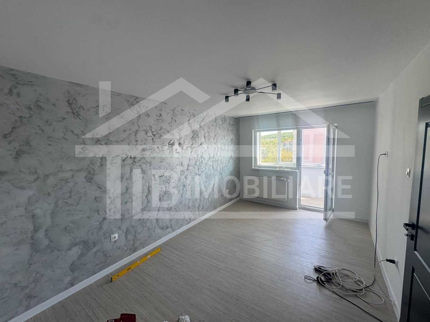 Apartament cu 2 camere, 49,95mp, decomandat,  Zona Bulevardului 1848 - Poză 3