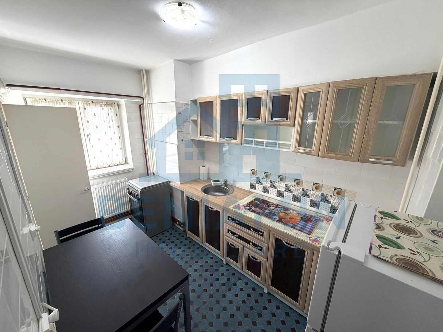 Apartament cu 2 camere decomandat Calea Bucuresti - Patria - Poză 3