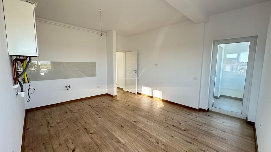 Bloc finalizat. 2 balcoane. Loc de parcare. - Poză 2