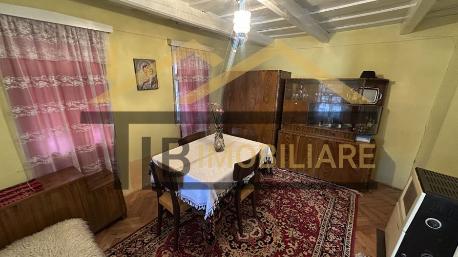 Casa de vanzare 4 camere, 2240mp teren, Zona Raciu - Poză 16