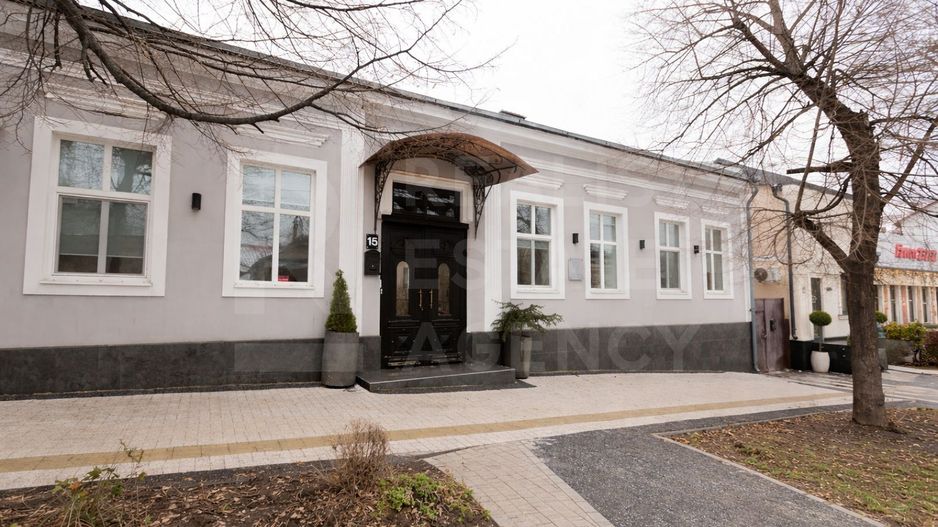 Chirie, spațiu comercial, 115 mp, str. Mihai Eminescu, Centru - Poză 1