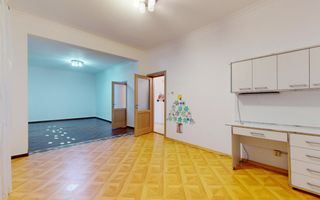 Vila cu suprafata de 360mp si teren 700mp-Racadau - Poză 3