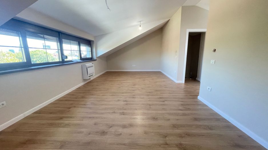Duplex frumos si finisat modern in zona Mehala - Poză 17