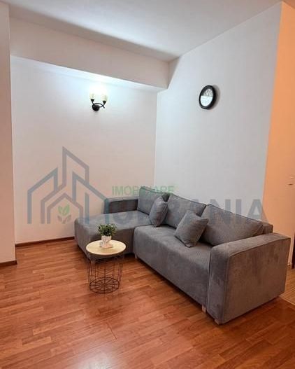 Apart 2 camere, centrala, a.c. foarte spatios 66 mp si doua balcoane - Poză 2