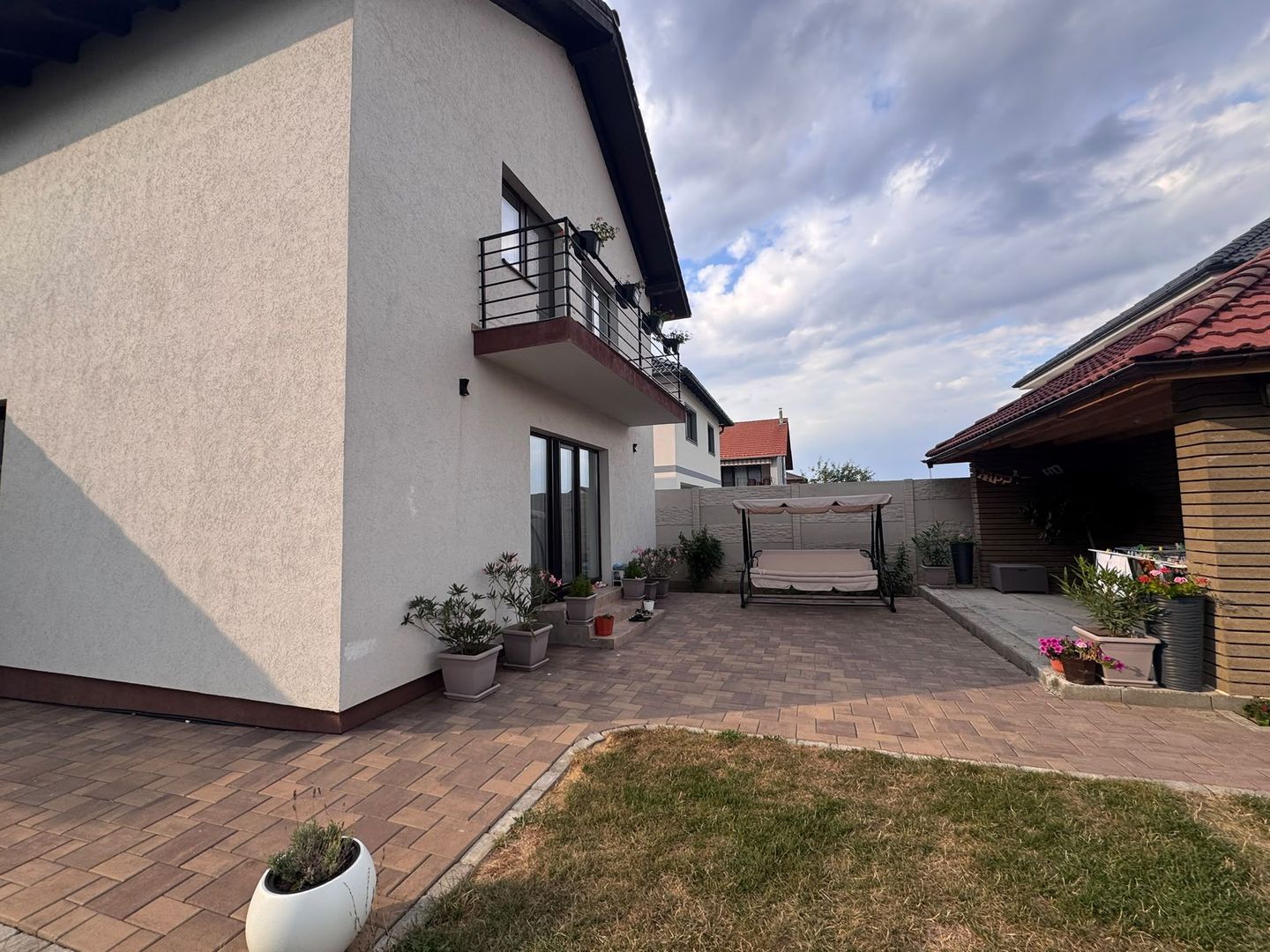 Casa individuala, curte superba, Cristian, Sibiu - Poză 12