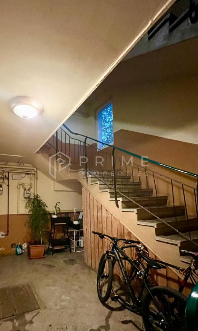 Apartament 3 camere, etaj 1/4, strada Banat, Tudor - Poză 9