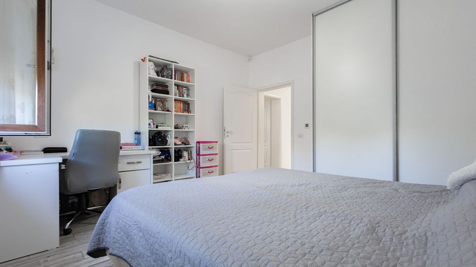 De Vanzare | Vila Lux | Teren 1000 mp | 226mp utili | 3 Bai | Garaj - Poză 8