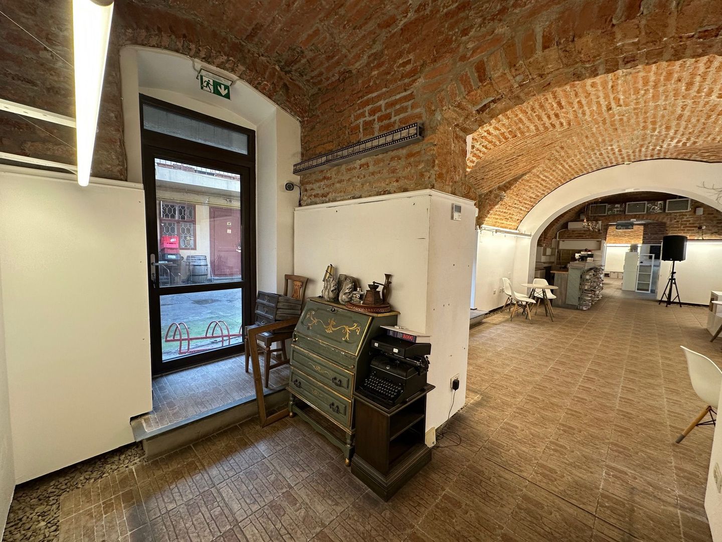 Spatiu comercial în Piața Unirii - 155 mp - Poză 20