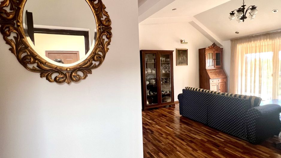 APARTAMENT SPATIOS - Poză 4