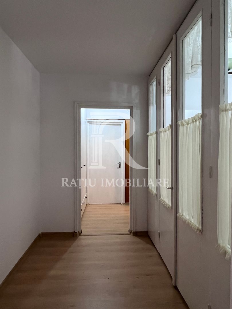 Apartament cu 3 camere | Etaj 1 | Rogerius | Oradea - Poză 4