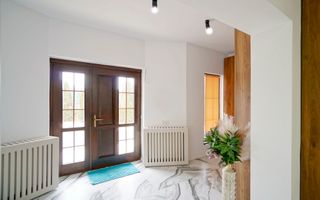 👉 Vilă spectaculoasă pe lac – Ghermănești | 573 mp | Terasă, ponton, - Poză 13