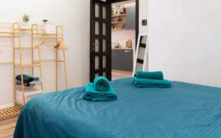 2 cam SD Royal Town, 62 mp, 2 balcoane, parcare, mobilat ,169500 € - Poză 10