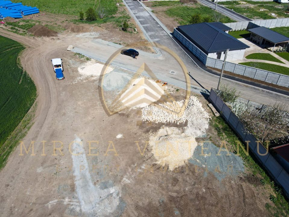 Cumpana - Teren intravilan în suprafață de 7147 mp cu 2 deschideri. - Poză 12