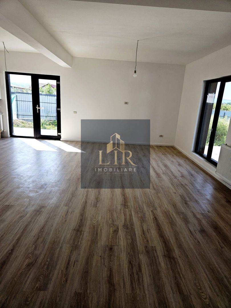 Casă individuală cu 3 camere – Vișan, Iași - Poză 6