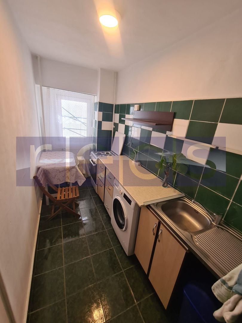 DE INCHIRIAT GARSONIERA SPATIOASA ZONA NERVA TRAIAN - Poză 7