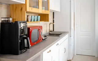 Apartament 2 camere | Curte | Modern | Renovat | Central - Poză 13