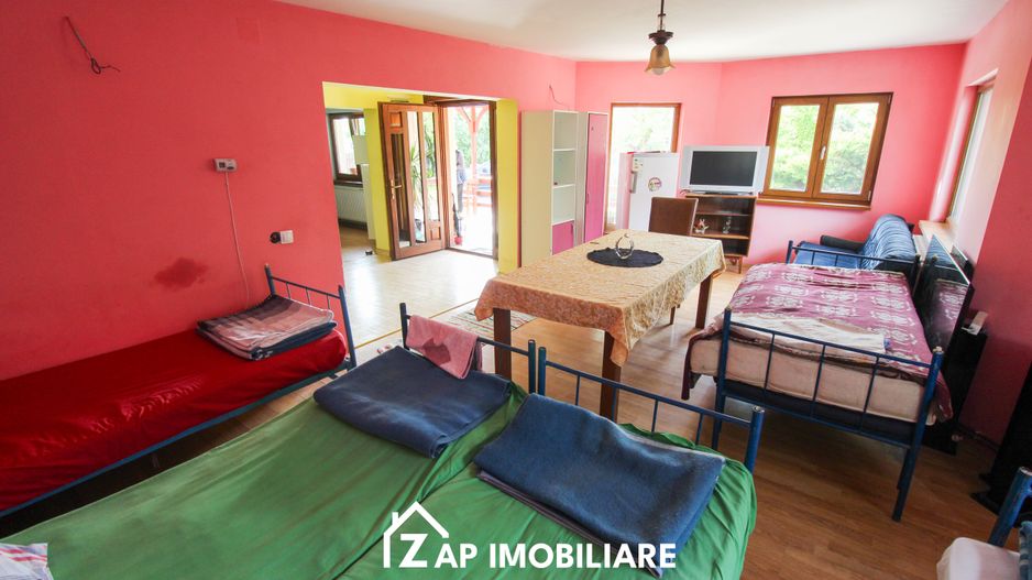 Cazare muncitori - Casa capacitate 8 - 14 persoane - Poză 4