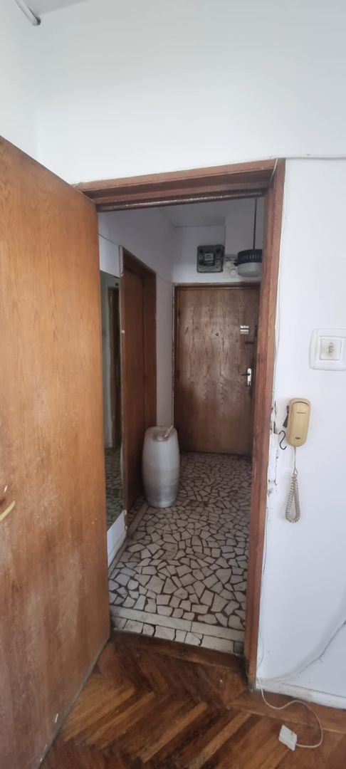 Apartament 3 camere + garsoniera de RENOVAT - Poză 23