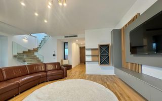 Vila de închiriat - 4 camere Matei Millo - Poză 1